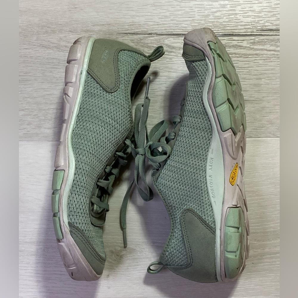 KEEN Lace-Up Knit Shoes - Hush Knit CNX, Lily Green, Size 9.5